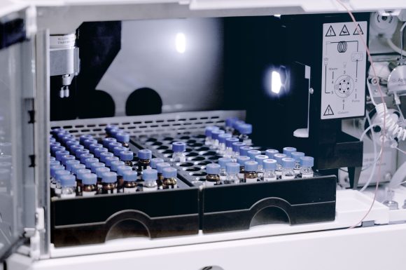 Why this battery company is pivoting to AI